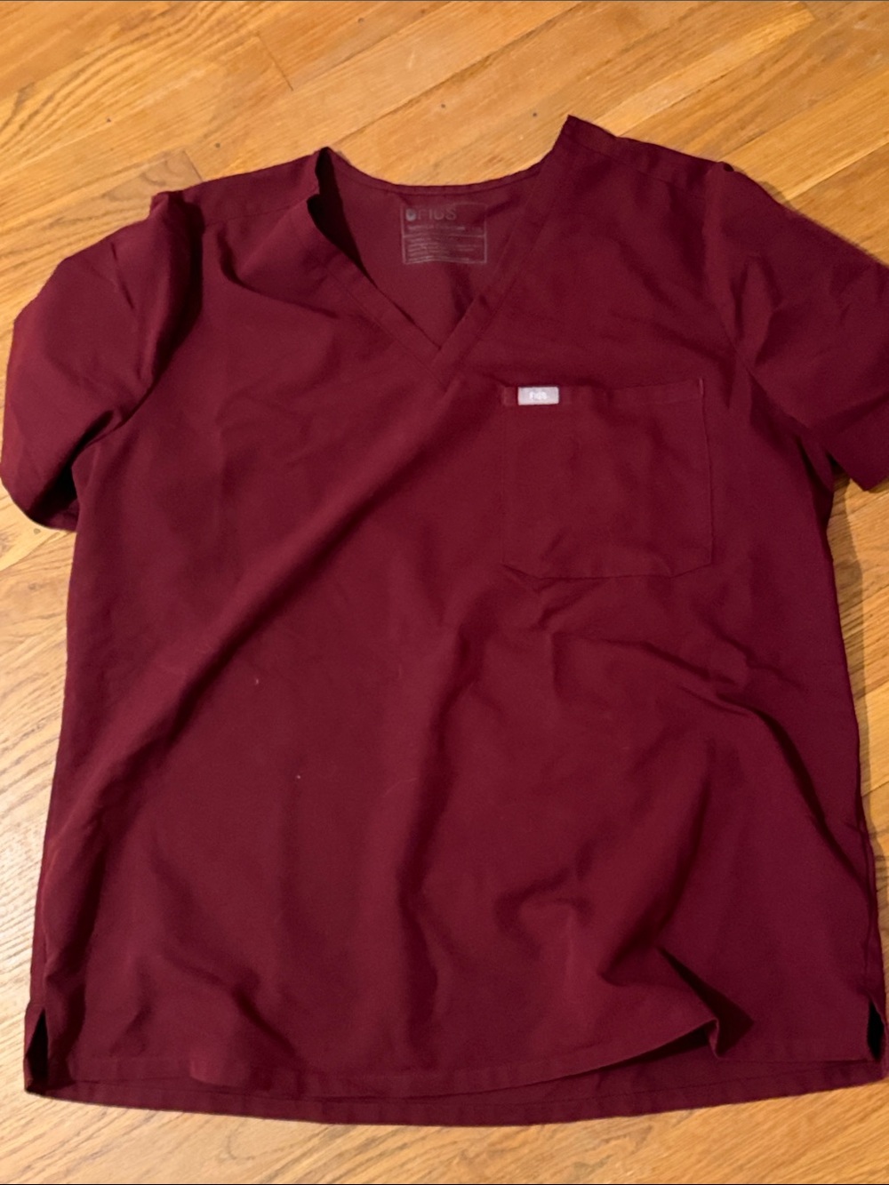 Figs Women's V-Neck Scrub Top in Wine Burgundy